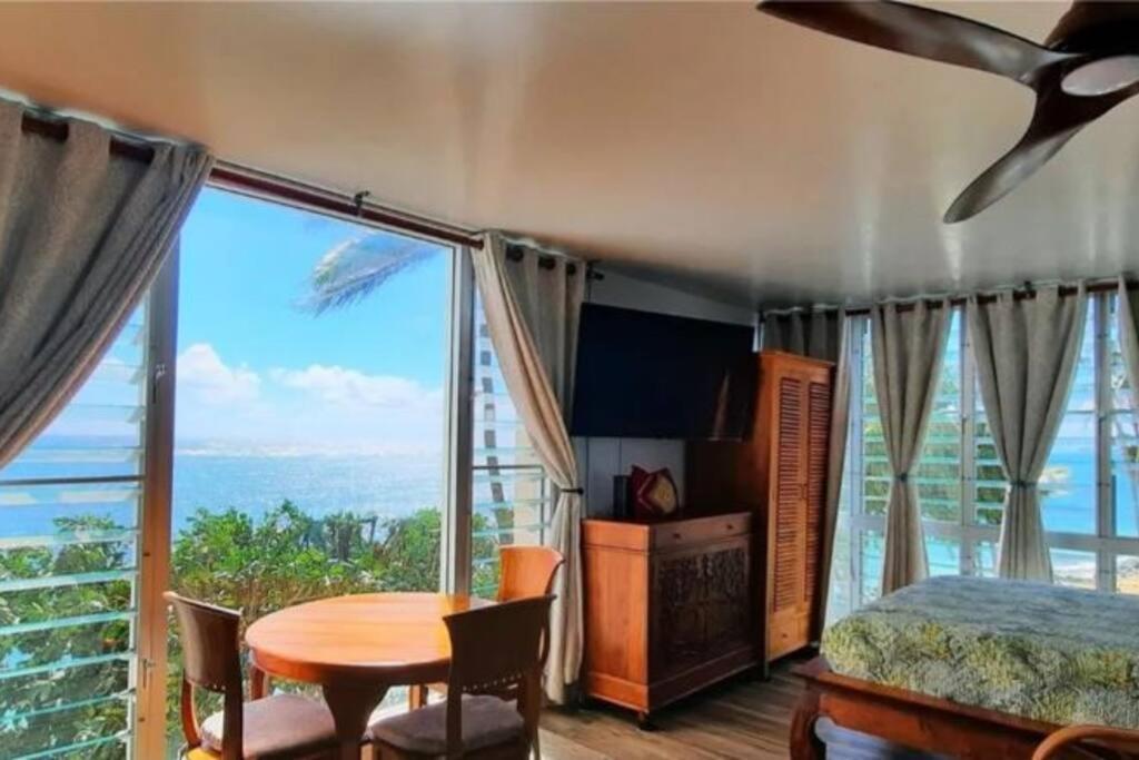 Breezy Beachfront Bali-Style Haven 180 Degree Oceanview Hau'ula Buitenkant foto