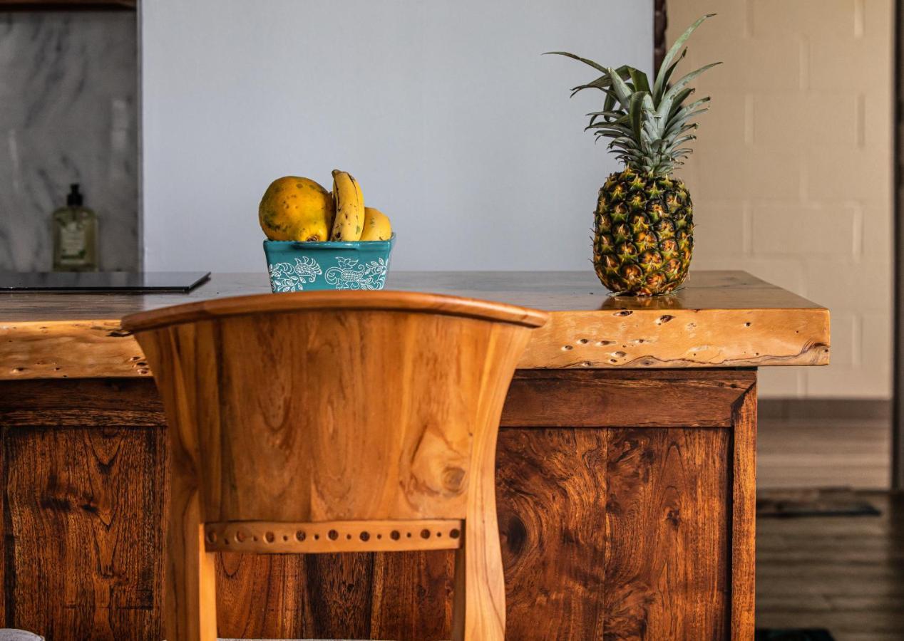 Breezy Beachfront Bali-Style Haven 180 Degree Oceanview Hau'ula Buitenkant foto